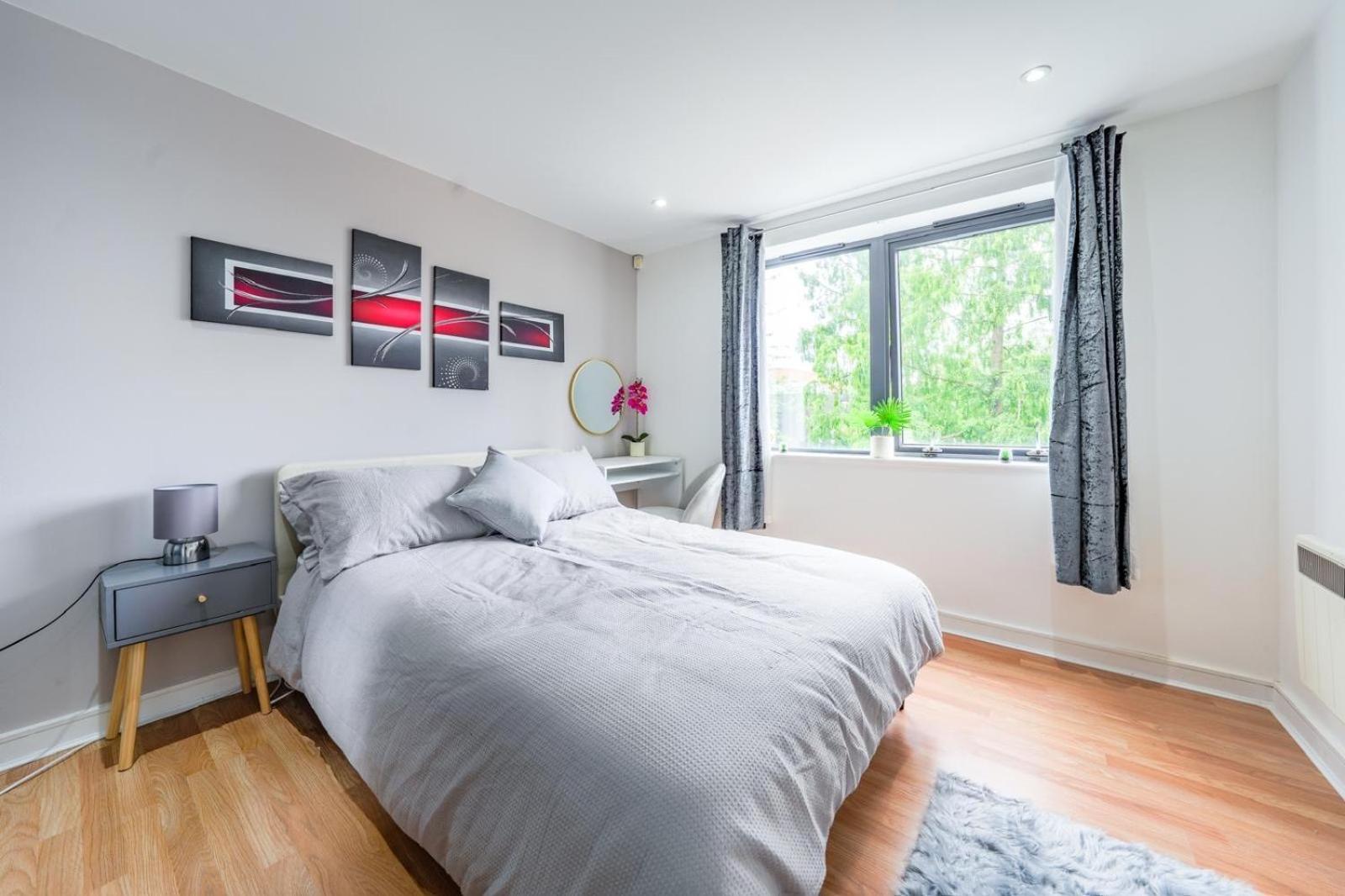 London Euston Luxury Apt Екстериор снимка